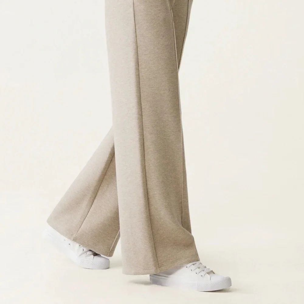 OGL High Waisted Straight Leg Pull On Pant - Black XS - Picture 9 of 13